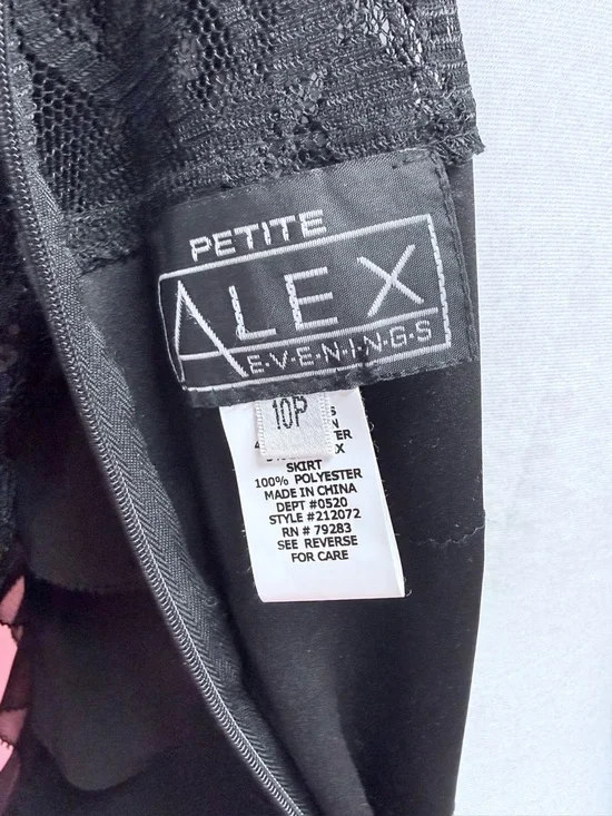 Alex Evenings Black Lace Tiered Cocktail Dress - Picture 8 of 8